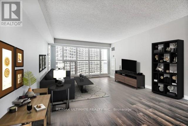 1606 - 77 Harbour Square, Toronto, Ontario  M5J 2S2 - Photo 17 - C13208662