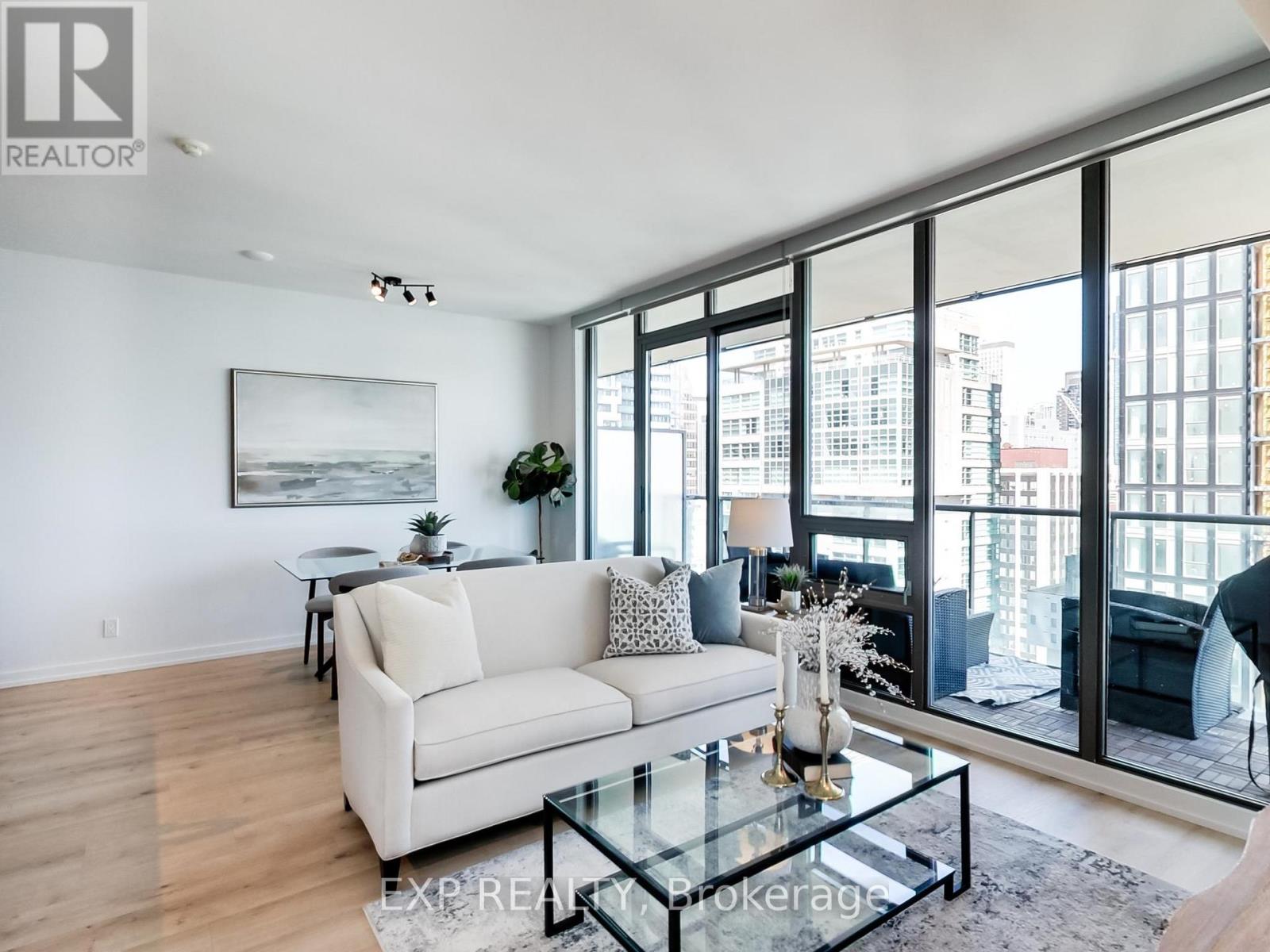 1906 - 33 Lombard Street, Toronto, Ontario  M5C 3H8 - Photo 10 - C13208722
