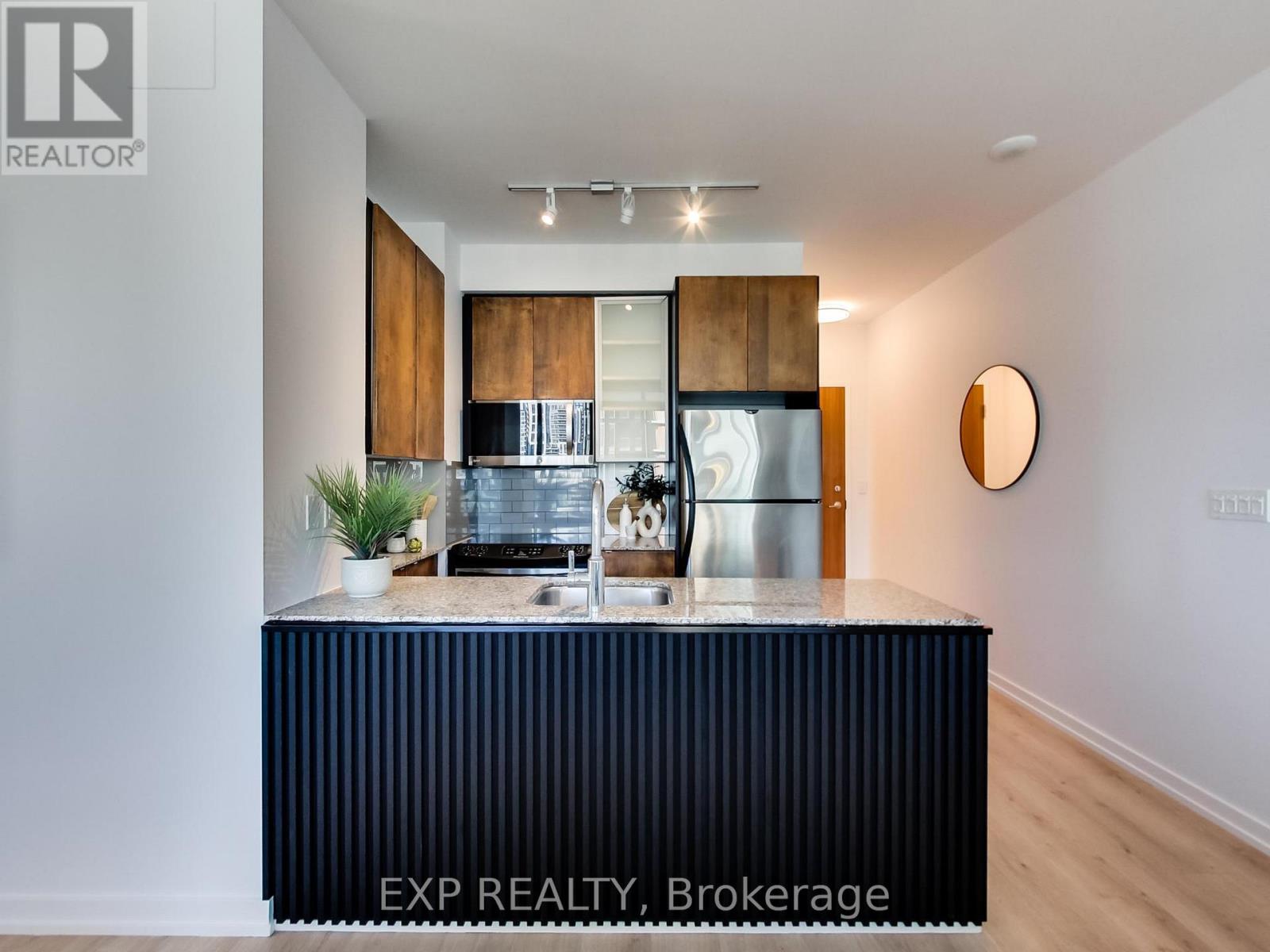 1906 - 33 Lombard Street, Toronto, Ontario  M5C 3H8 - Photo 7 - C13208722
