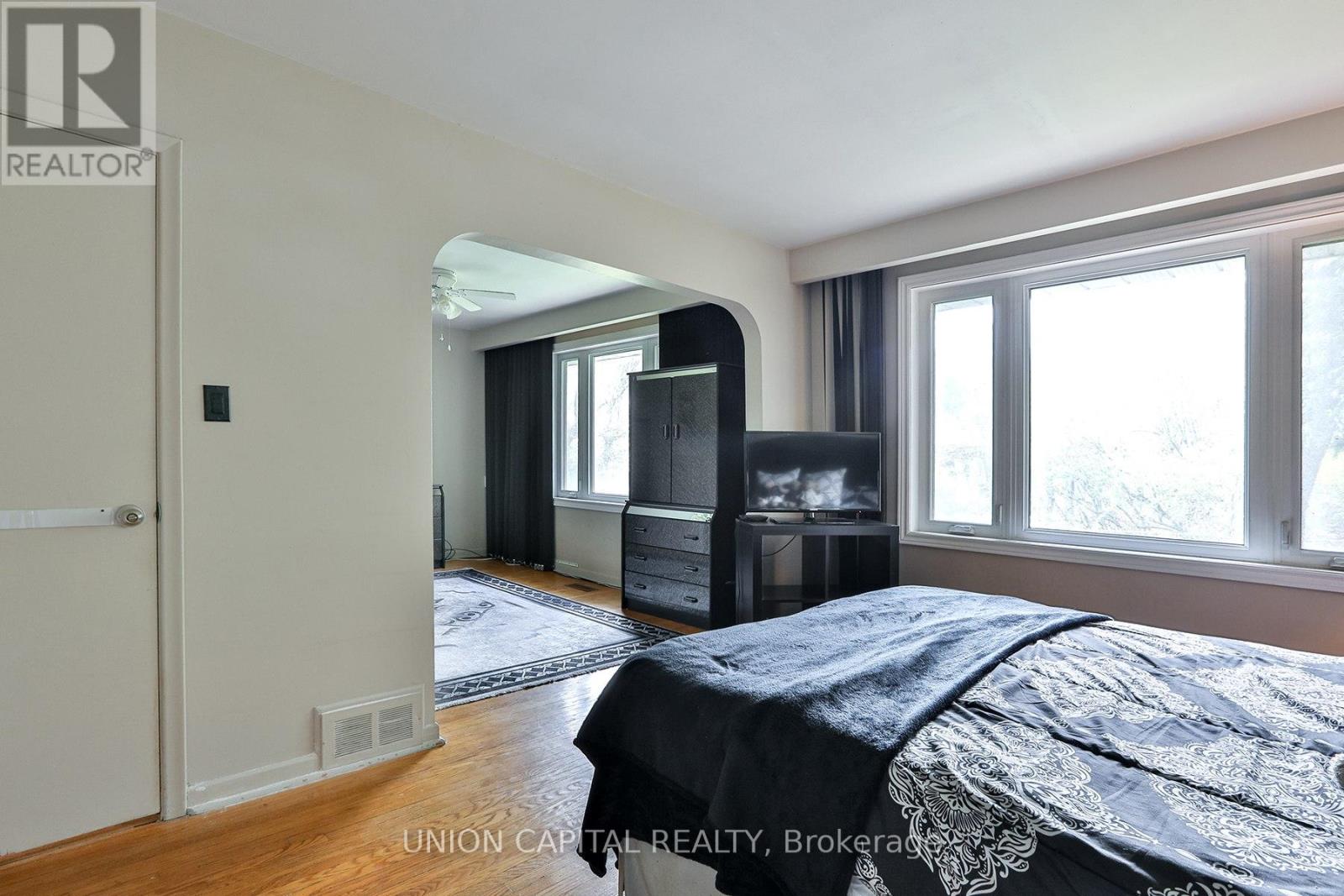 228 Maxwell Street, Toronto, Ontario  M3H 5B7 - Photo 14 - C13208744