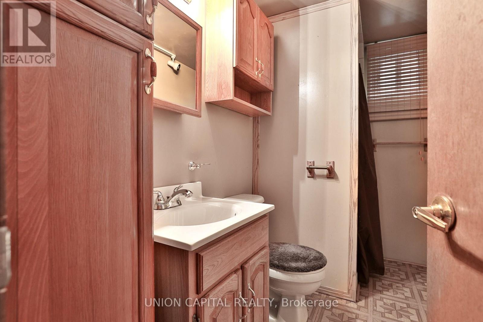 228 Maxwell Street, Toronto, Ontario  M3H 5B7 - Photo 26 - C13208744