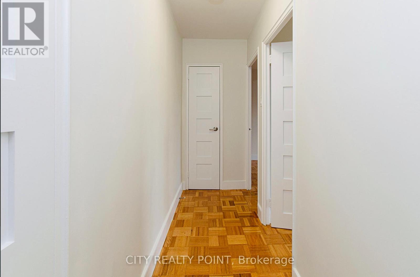403 - 2 Grandstand Place, Toronto, Ontario  M4H 1E2 - Photo 8 - C13208810