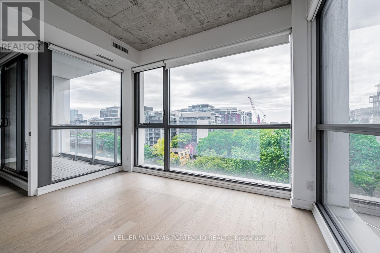 726 - 39 Brant Street, Toronto, Ontario  M5V 0M8 - Photo 13 - C13208822