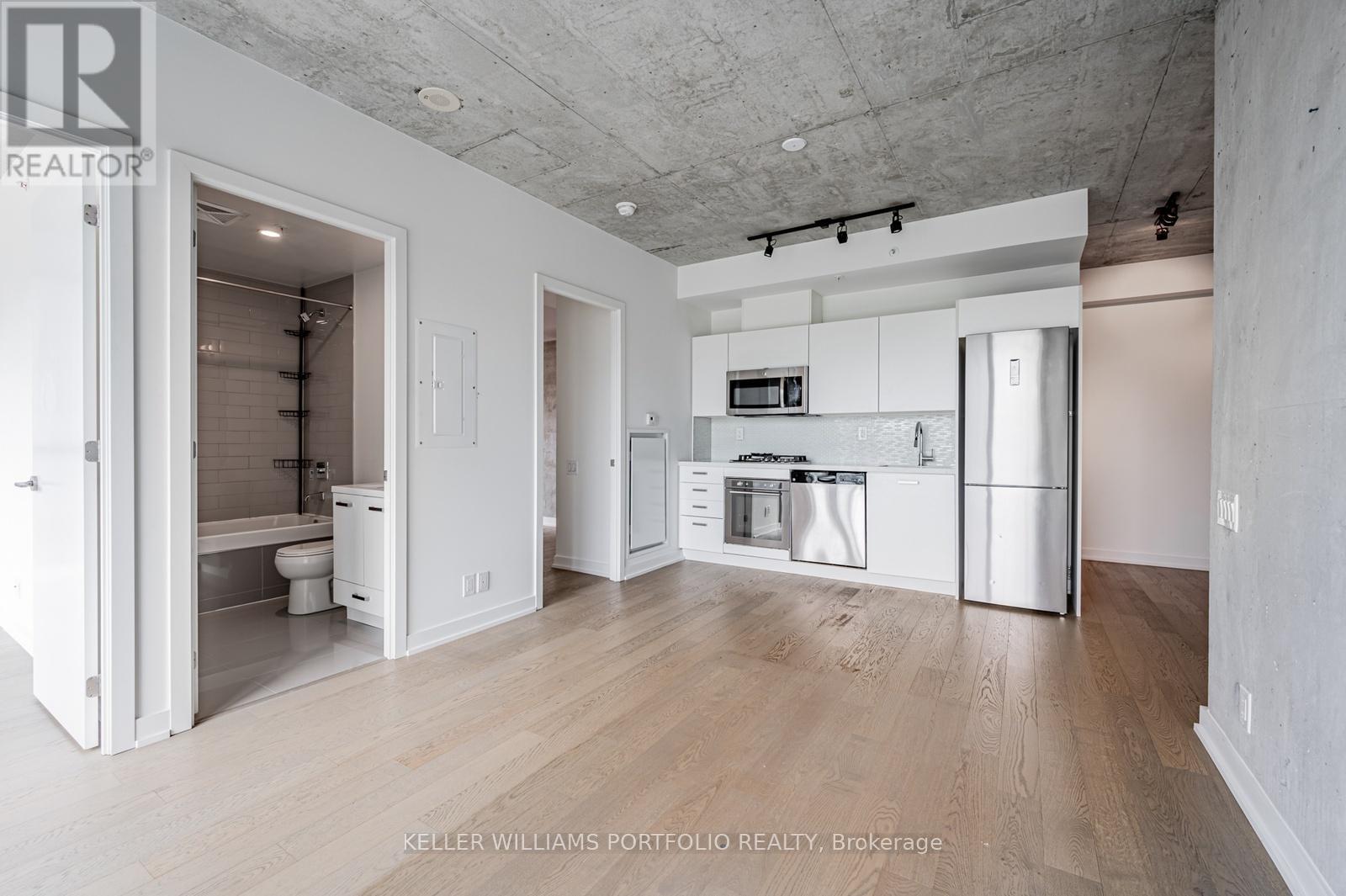 726 - 39 Brant Street, Toronto, Ontario  M5V 0M8 - Photo 9 - C13208822