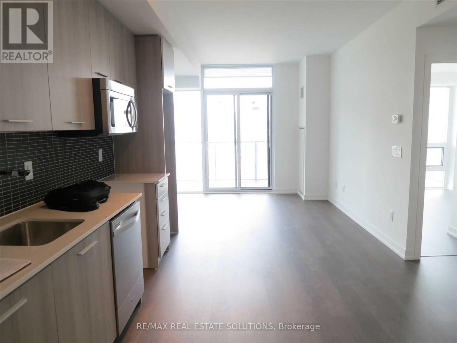 815 - 105 George Street, Toronto, Ontario  M5A 0L4 - Photo 4 - C13208830
