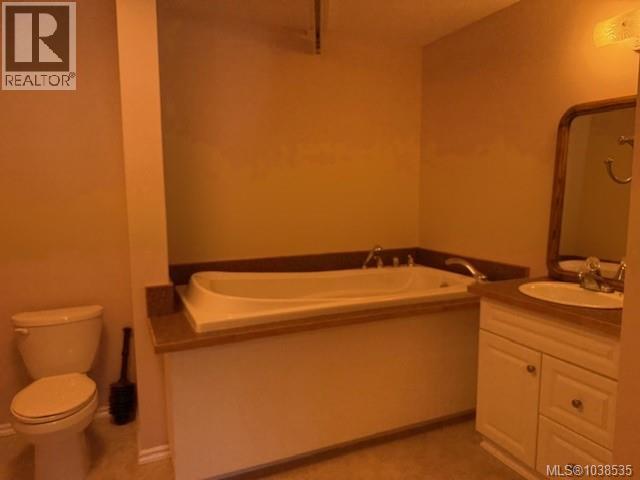 7370 Thunderbird Way, Port Hardy, British Columbia  V0N 2P0 - Photo 10 - 1038535