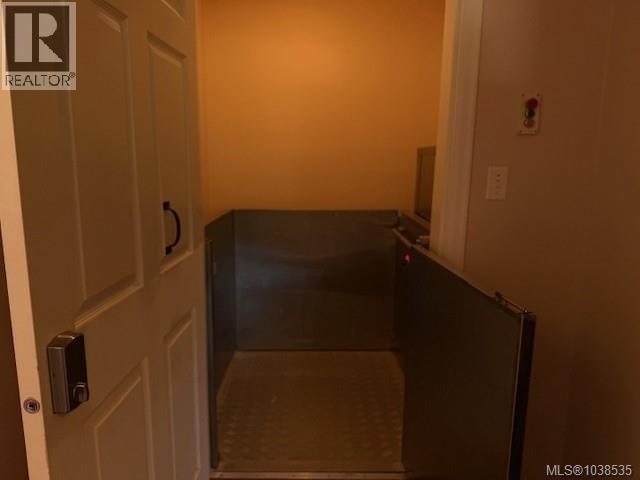 7370 Thunderbird Way, Port Hardy, British Columbia  V0N 2P0 - Photo 12 - 1038535