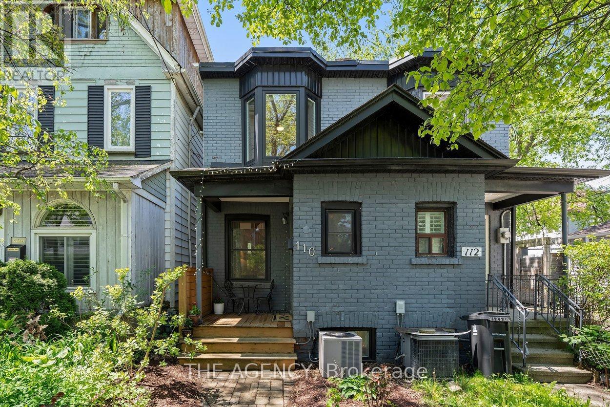 110 Hastings Avenue, Toronto, Ontario  M4L 2L2 - Photo 2 - E13208520