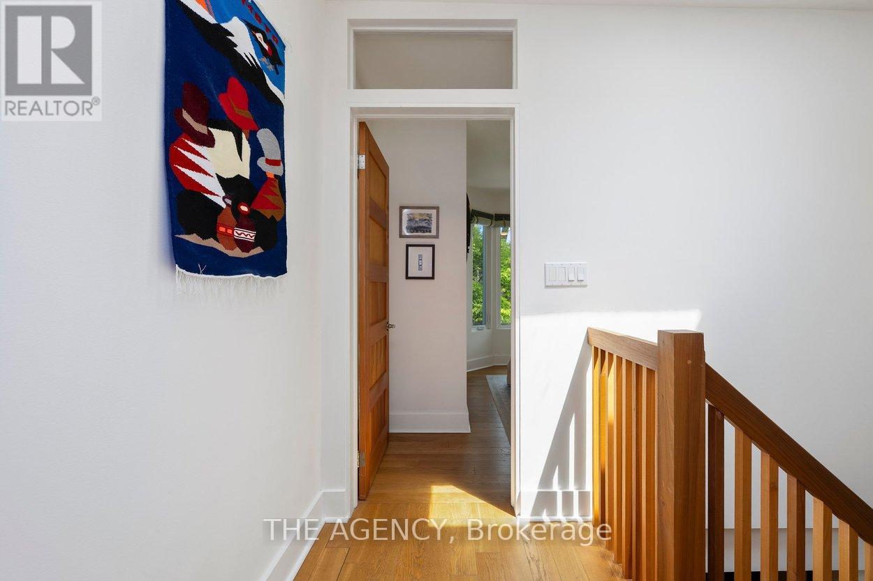 110 Hastings Avenue, Toronto, Ontario  M4L 2L2 - Photo 26 - E13208520