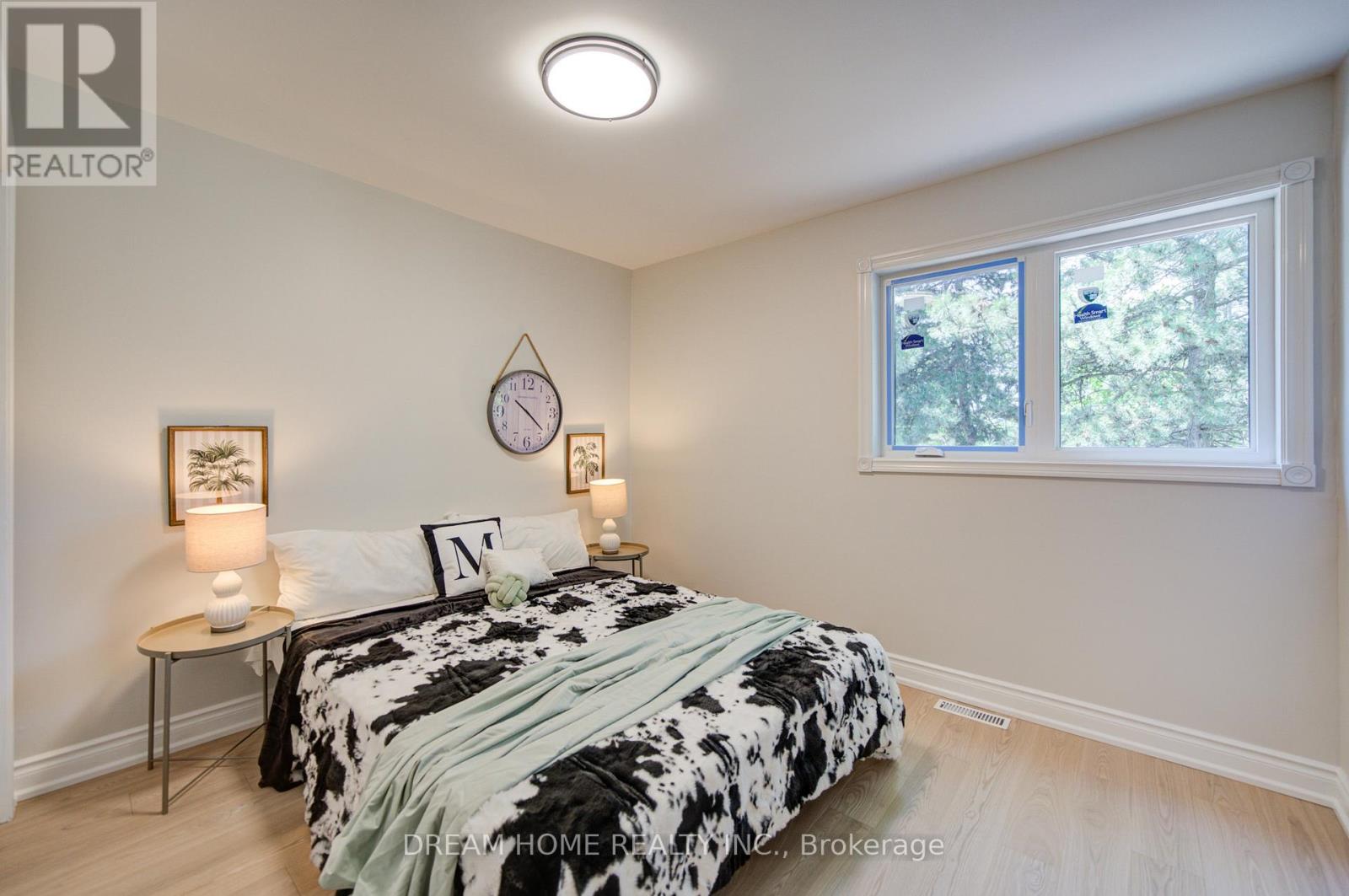 12 Bonis Avenue, Toronto, Ontario  M1T 2V1 - Photo 18 - E13208540