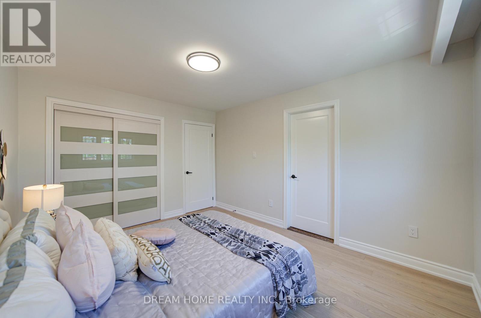 12 Bonis Avenue, Toronto, Ontario  M1T 2V1 - Photo 26 - E13208540