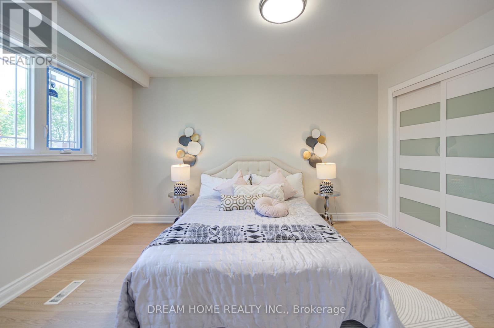 12 Bonis Avenue, Toronto, Ontario  M1T 2V1 - Photo 27 - E13208540