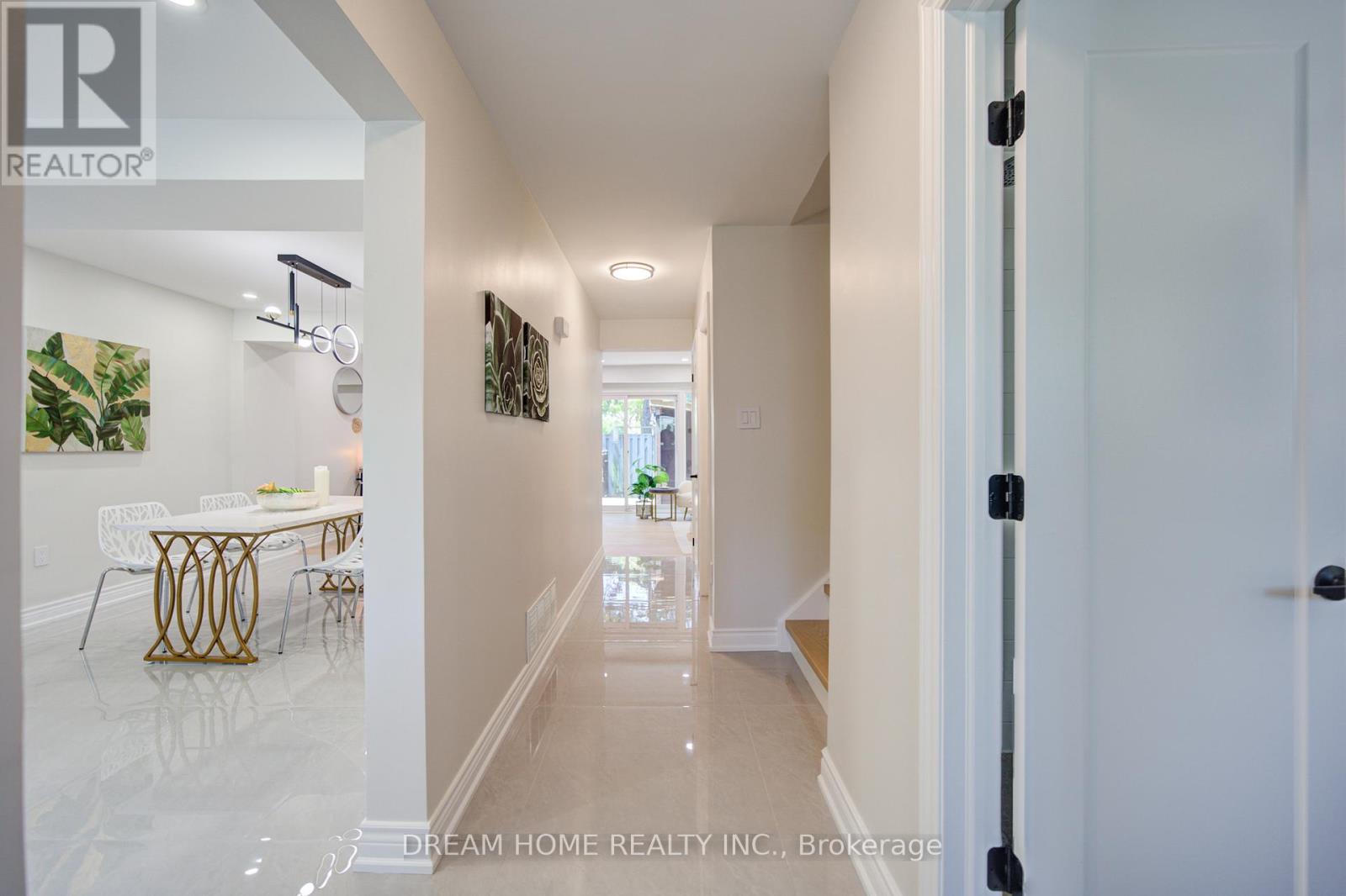 12 Bonis Avenue, Toronto, Ontario  M1T 2V1 - Photo 5 - E13208540