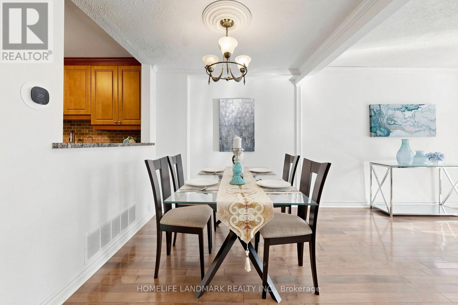 37 Treetops Court, Toronto, Ontario  M1V 2B9 - Photo 12 - E13208646