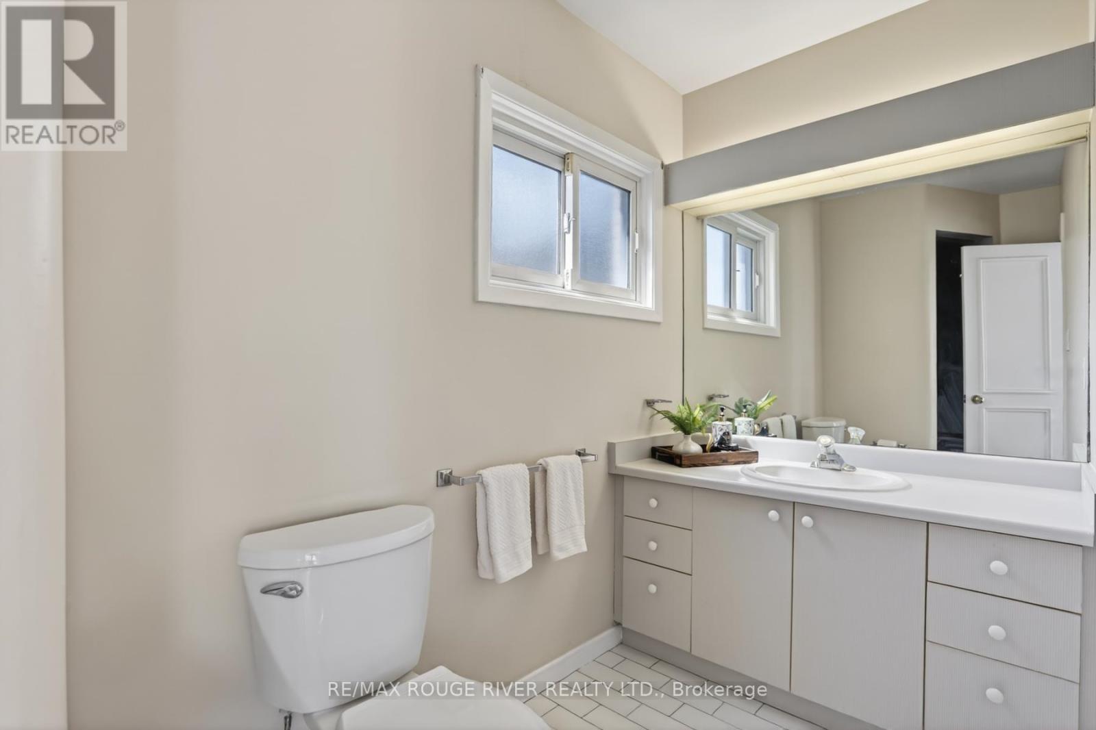 250 Ridgewood Road, Toronto, Ontario  M1C 2X2 - Photo 17 - E13208772
