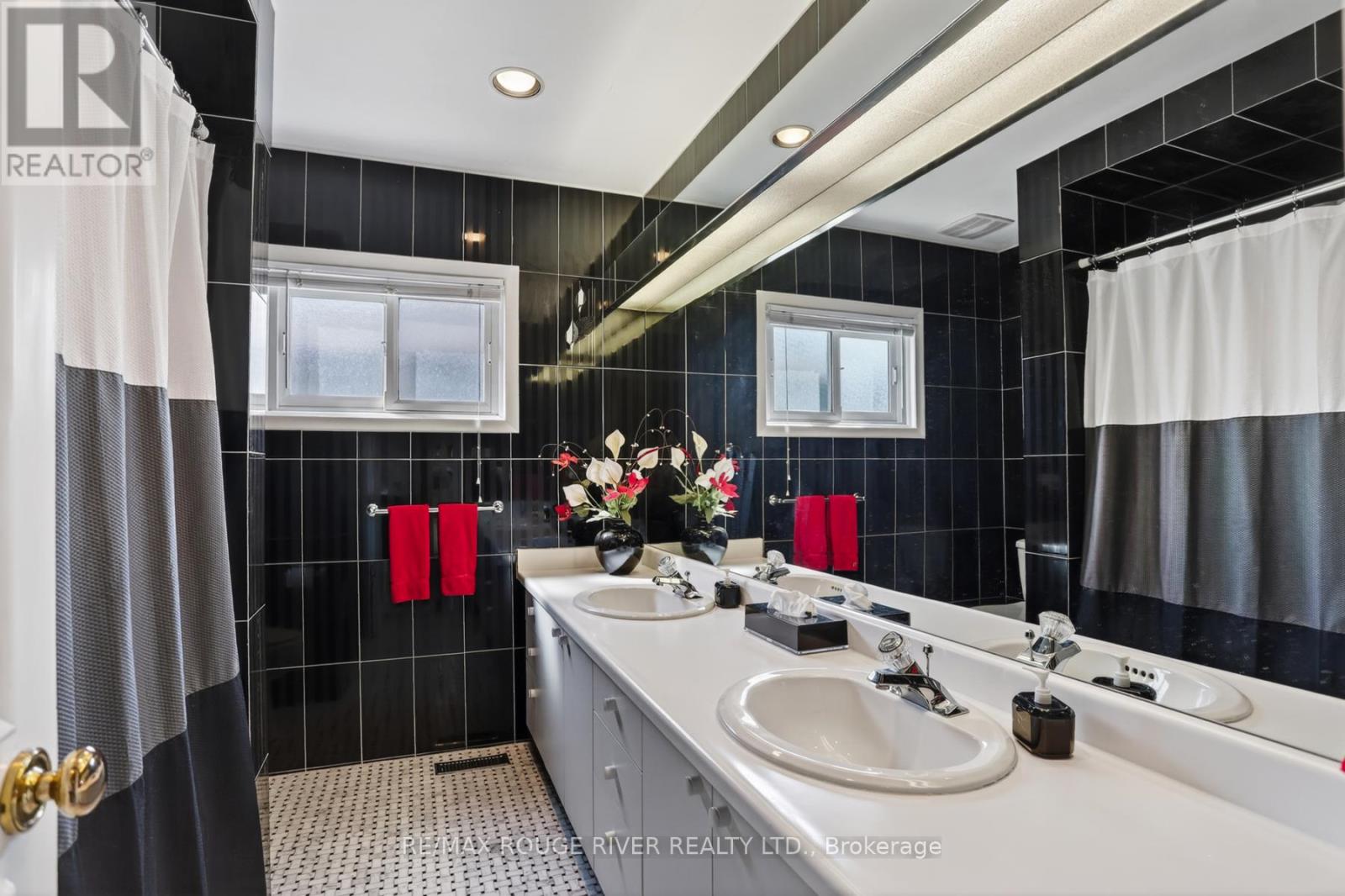 250 Ridgewood Road, Toronto, Ontario  M1C 2X2 - Photo 18 - E13208772