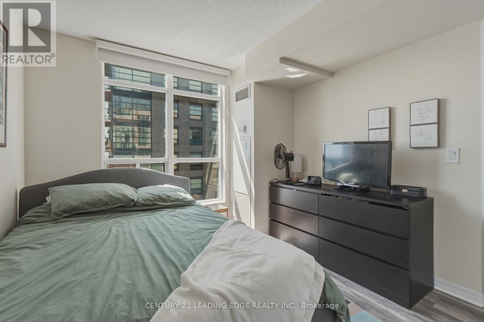 902 - 1600 Charles Street, Whitby, Ontario  L1N 1B8 - Photo 19 - E13208778
