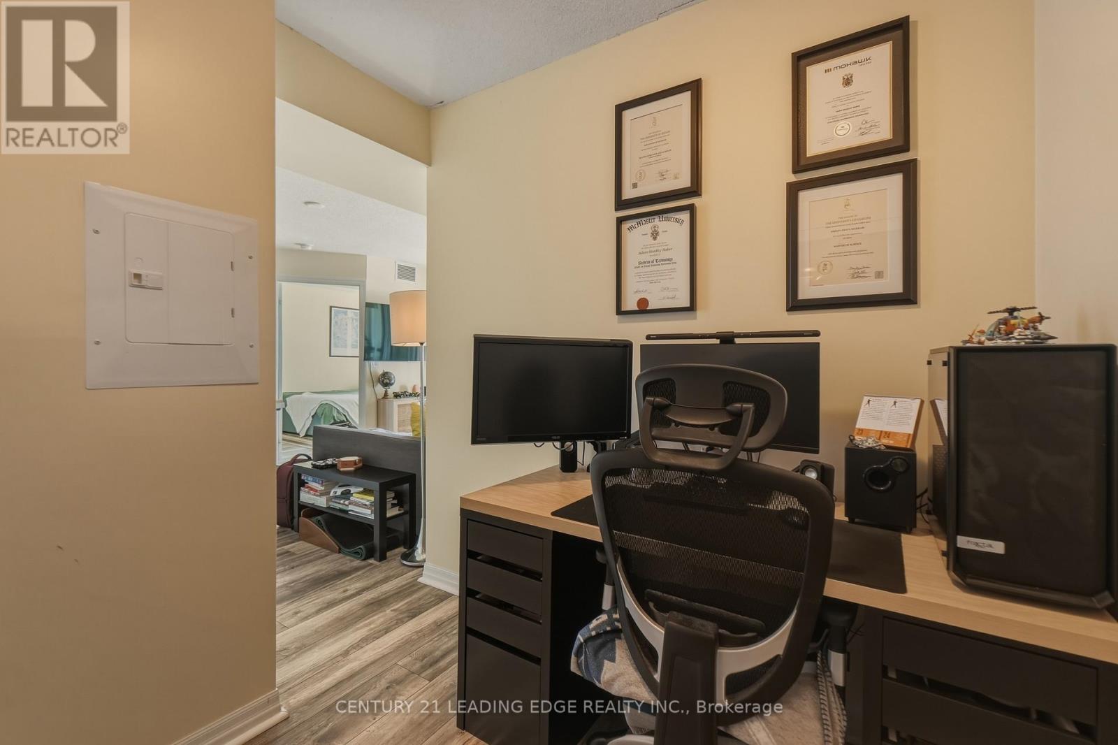 902 - 1600 Charles Street, Whitby, Ontario  L1N 1B8 - Photo 22 - E13208778