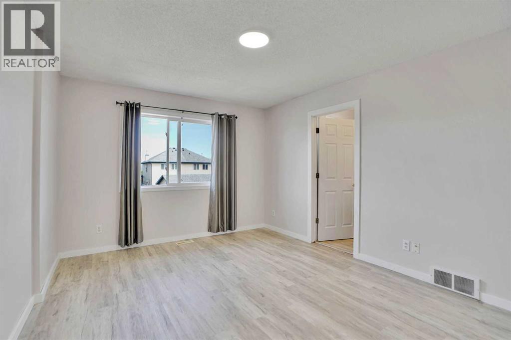 19 Taravista Gardens NE, Calgary, Alberta  T3J 4K8 - Photo 15 - A2309796