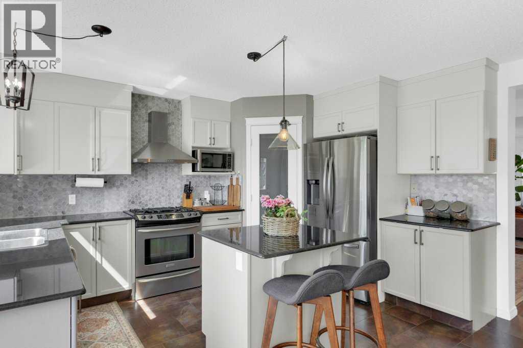 17 Drake Landing Way, Okotoks, Alberta  T1S 0B9 - Photo 10 - A2311375