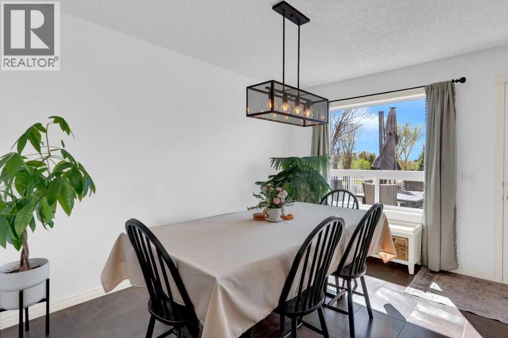 17 Drake Landing Way, Okotoks, Alberta  T1S 0B9 - Photo 8 - A2311375