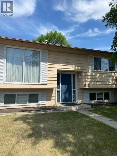 15232 1 Street SE, Calgary, Alberta  T2X 1A2 - Photo 1 - A2314197
