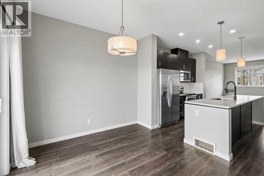 120 Copperstone Villas Se, Calgary, Alberta  T2X 5A8 - Photo 6 - A2315068
