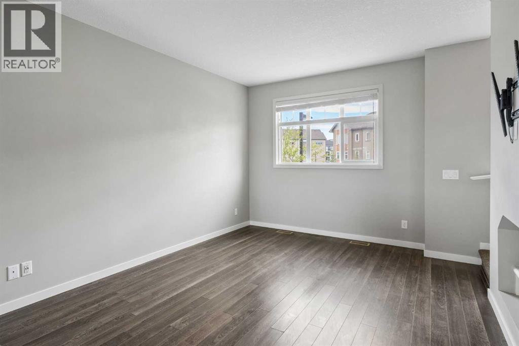 120 Copperstone Villas Se, Calgary, Alberta  T2X 5A8 - Photo 9 - A2315068