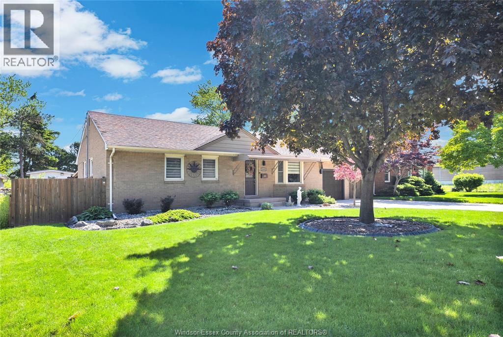 2630 Virginia Park, Windsor, Ontario  N9E 2B4 - Photo 42 - 26012441