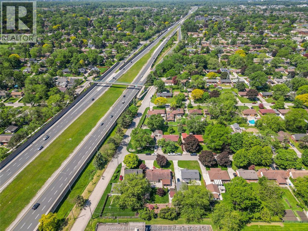 2630 Virginia Park, Windsor, Ontario  N9E 2B4 - Photo 46 - 26012441