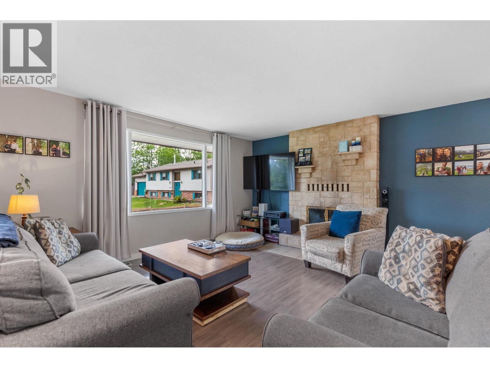 3127 Wallace Crescent, Prince George, British Columbia  V2K 3V4 - Photo 2 - R3129174