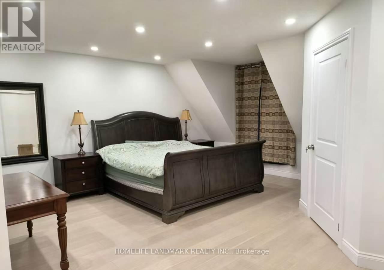 818 - 75 Weldrick Road E, Richmond Hill, Ontario  L4C 0H9 - Photo 6 - N13208652