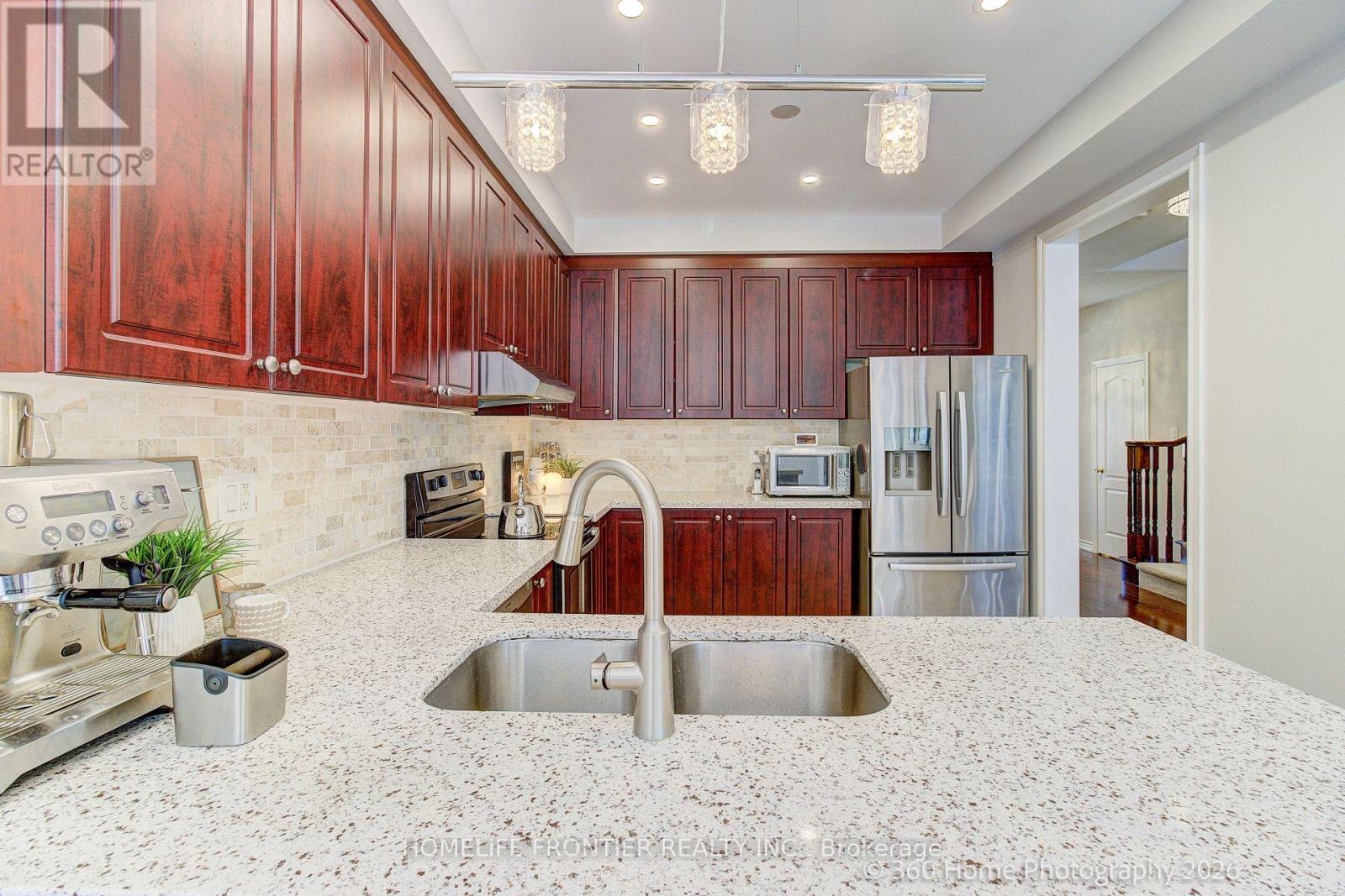 117 White Beach Crescent, Vaughan, Ontario  L6A 0R2 - Photo 15 - N13208730
