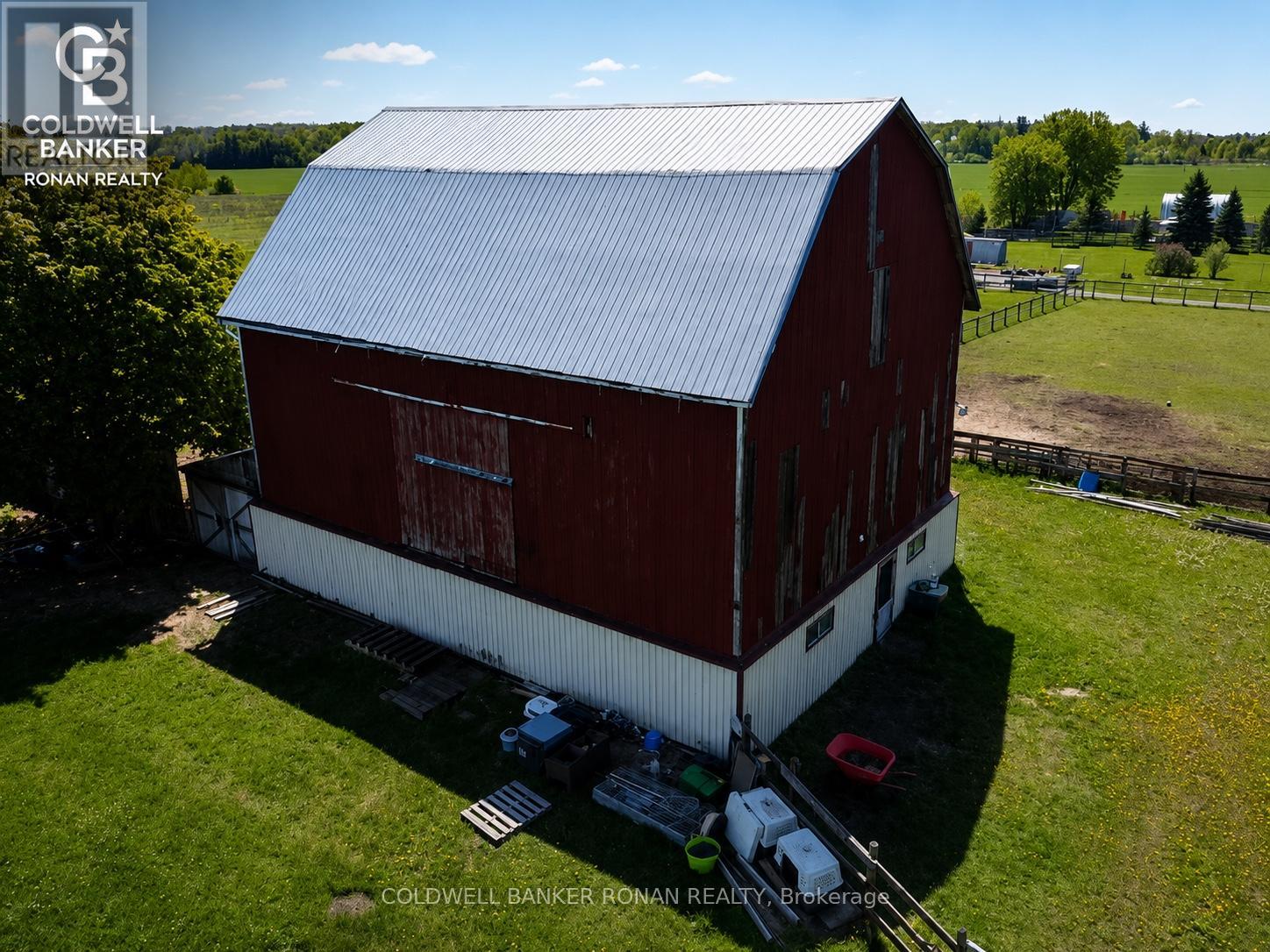 6703 Pine Plains Road E, Adjala-Tosorontio, Ontario  L0M 1J0 - Photo 3 - N13208862