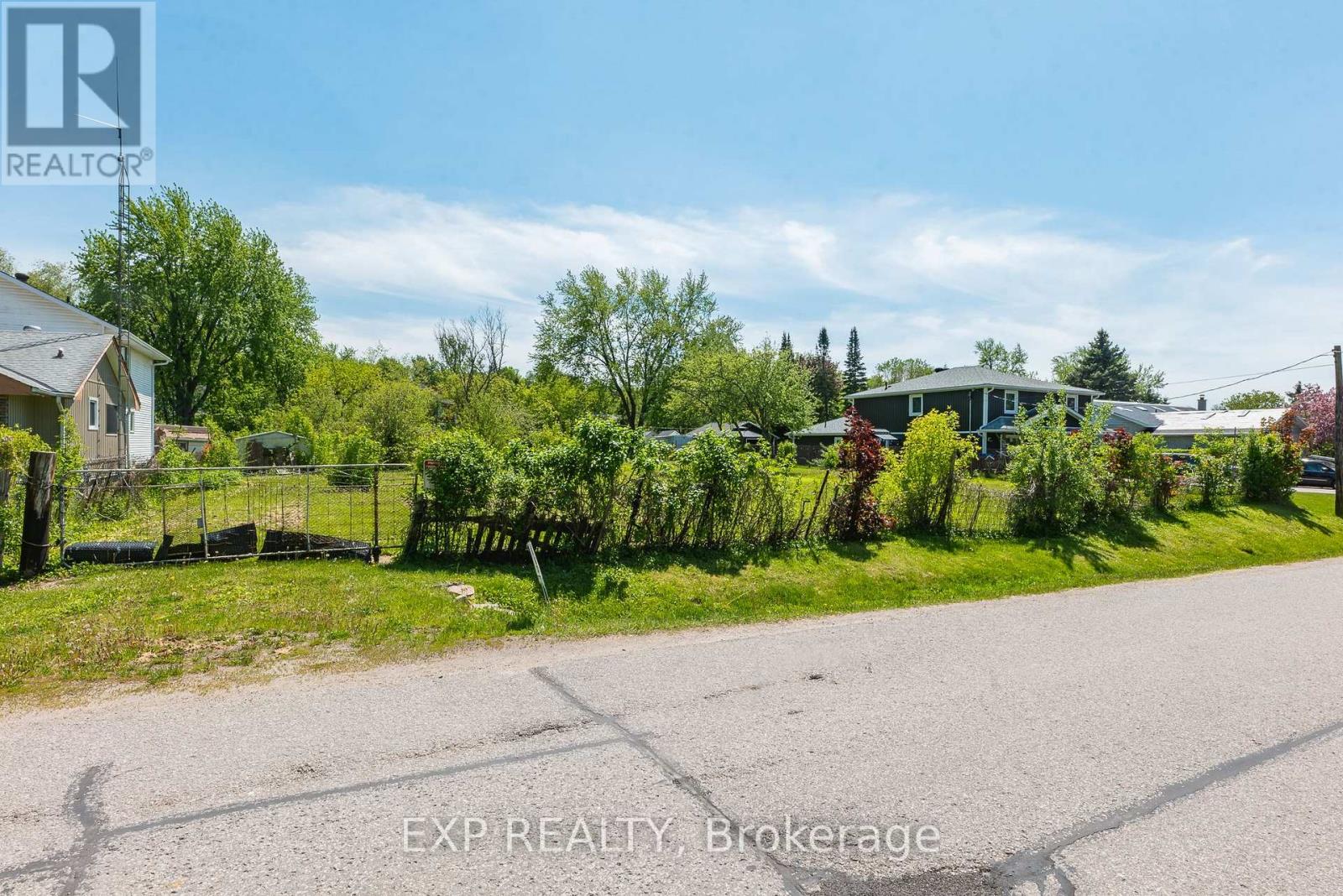 277-279 Annshiela Drive, Georgina, Ontario  L4P 3A6 - Photo 18 - N13208870