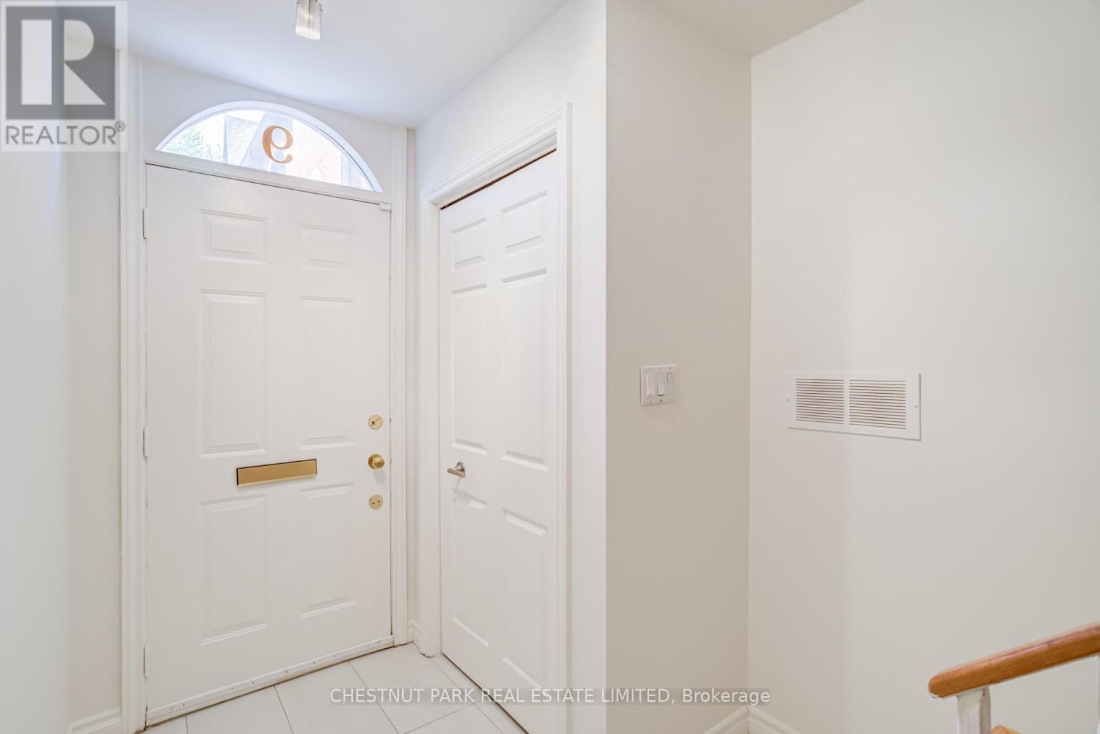 9 - 41 Spruce Street, Toronto (Cabbagetown-South St. James Town), Ontario  M5A 2H8 - Photo 42 - C13205110