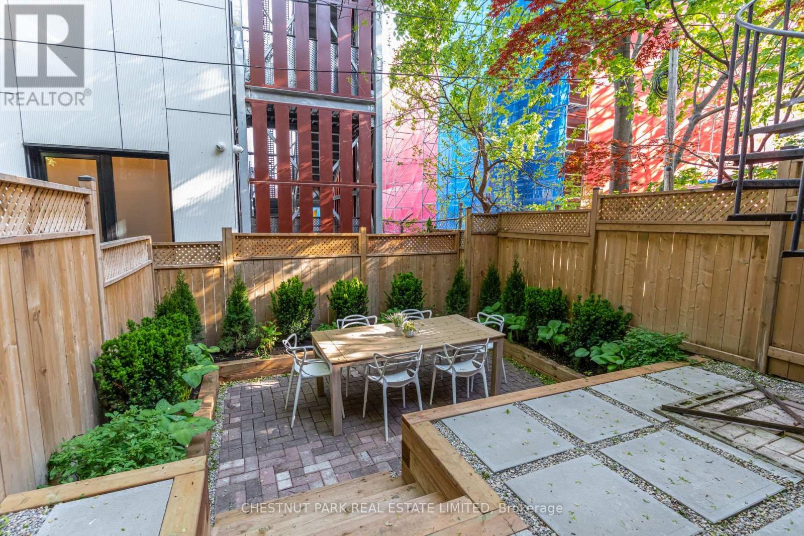 9 - 41 Spruce Street, Toronto (Cabbagetown-South St. James Town), Ontario  M5A 2H8 - Photo 37 - C13205110