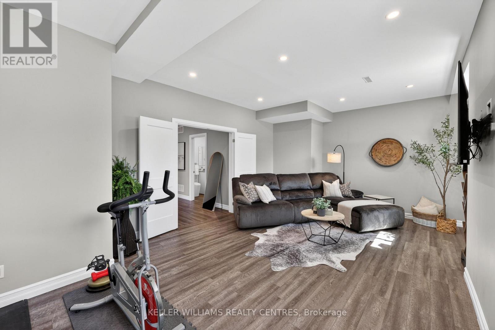 50 Glenhuron Drive, Springwater, Ontario  L9X 0T8 - Photo 24 - S13208666