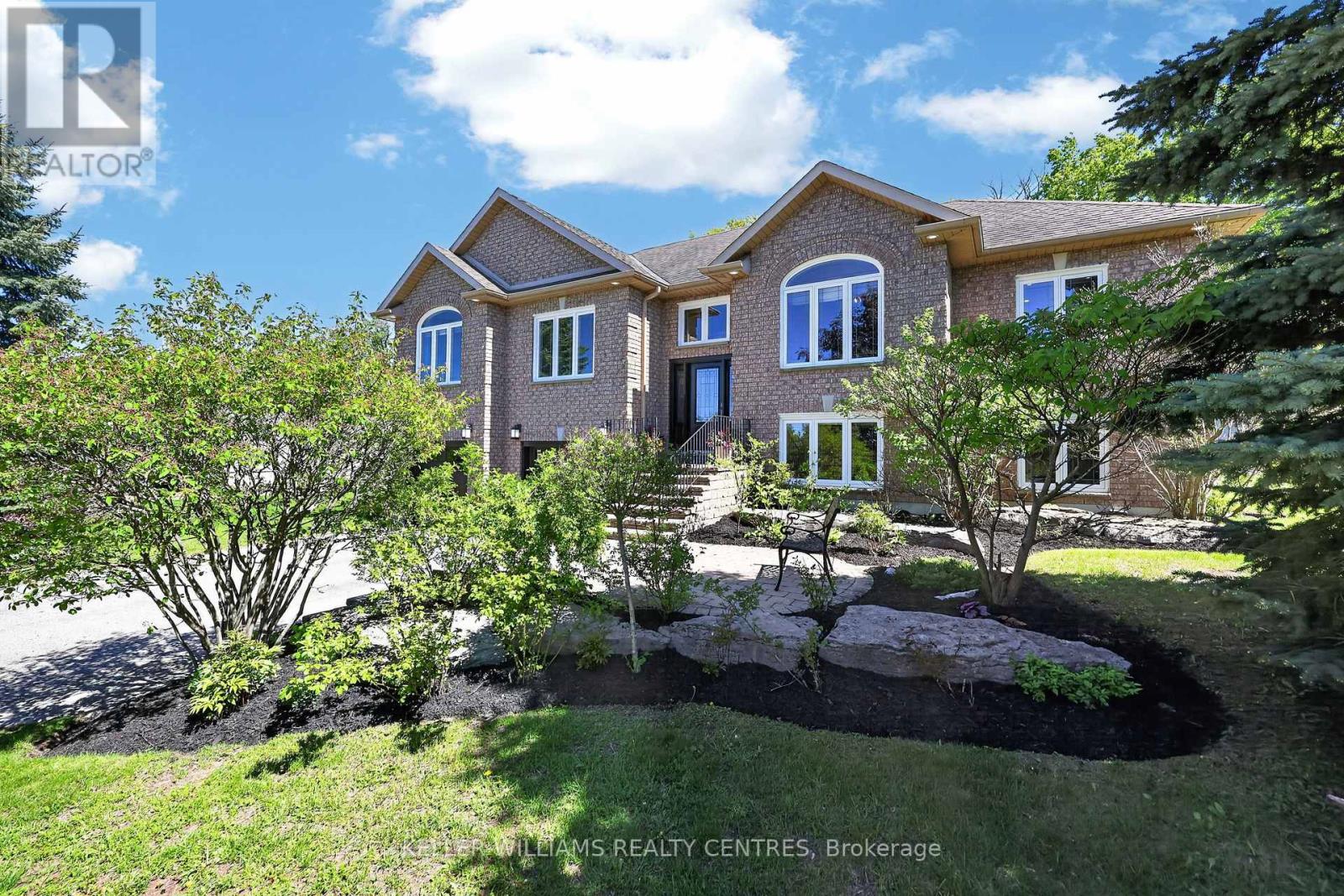 50 Glenhuron Drive, Springwater, Ontario  L9X 0T8 - Photo 3 - S13208666