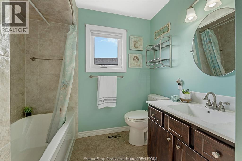 32 Chestnut, Mcgregor, Ontario  N0R 1J0 - Photo 16 - 26005611