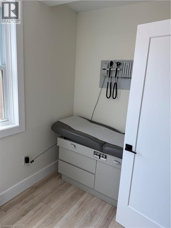 357 Main Street E Unit# Main Floor, Hamilton, Ontario  L8N 1J4 - Photo 11 - 40829942