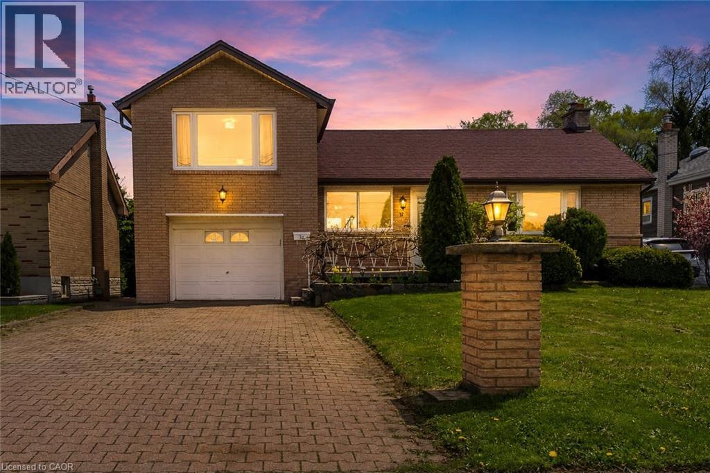 32 DURHAM Road, Stoney Creek, Ontario