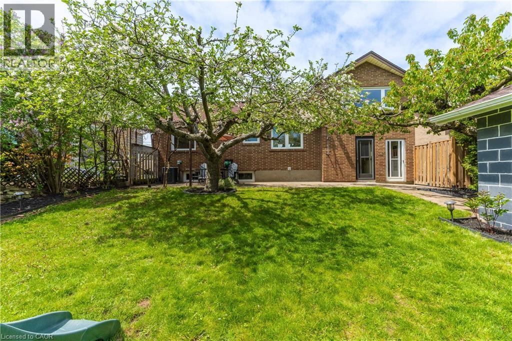 32 Durham Road, Stoney Creek, Ontario  L8E 1X1 - Photo 39 - 40830312