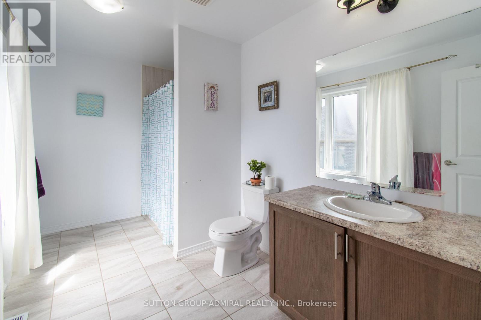 1-2 - 62 Alaskan Heights, Barrie, Ontario  L9J 0H9 - Photo 23 - S13176924
