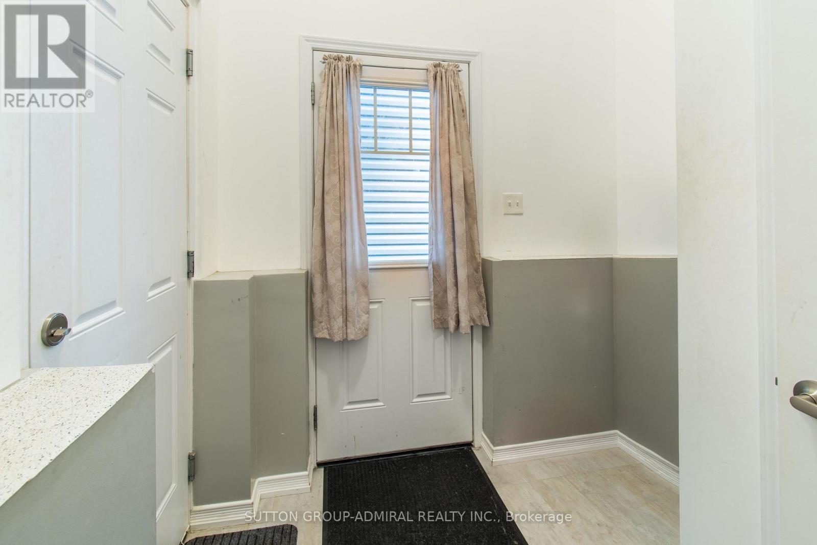 1-2 - 62 Alaskan Heights, Barrie, Ontario  L9J 0H9 - Photo 24 - S13176924