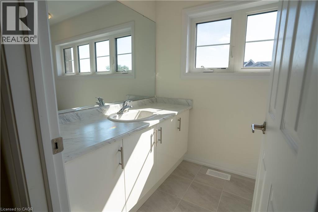 10 Adeline Crescent, Breslau, Ontario  N0B 1M0 - Photo 36 - 40834233