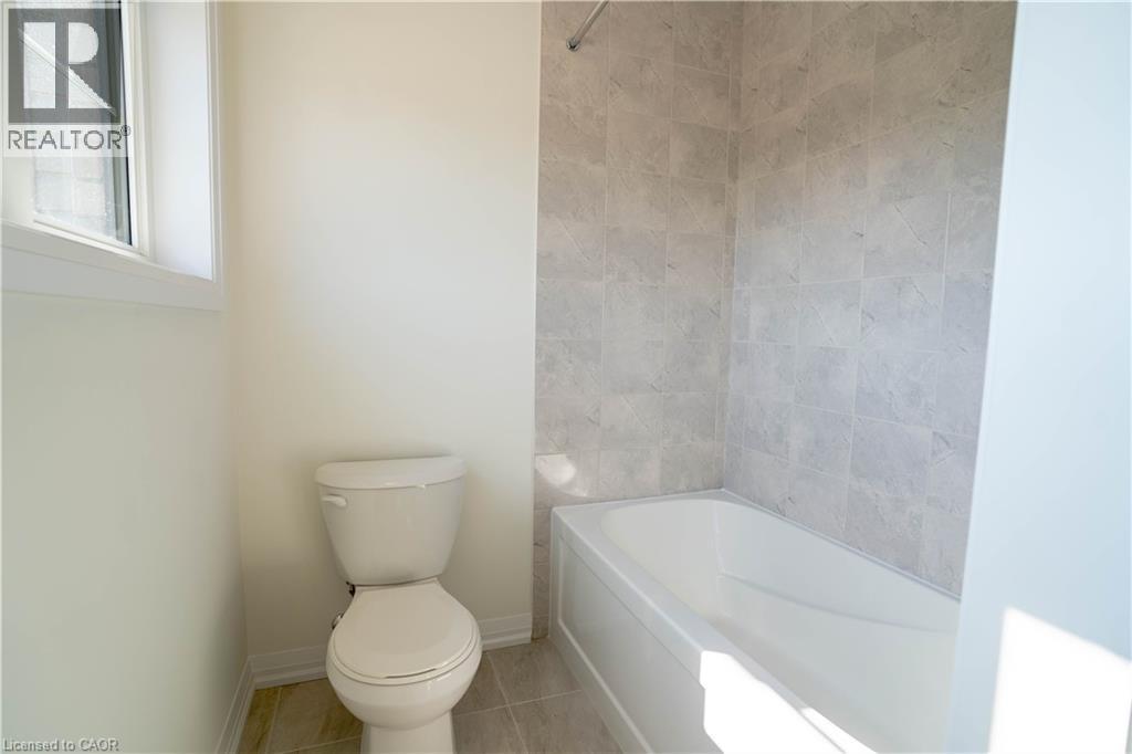 10 Adeline Crescent, Breslau, Ontario  N0B 1M0 - Photo 37 - 40834233