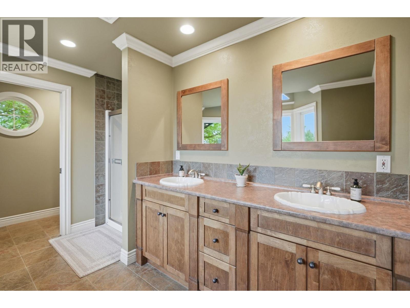 10240 Rolley Crescent, Maple Ridge, British Columbia  V2W 1J9 - Photo 22 - R3128731