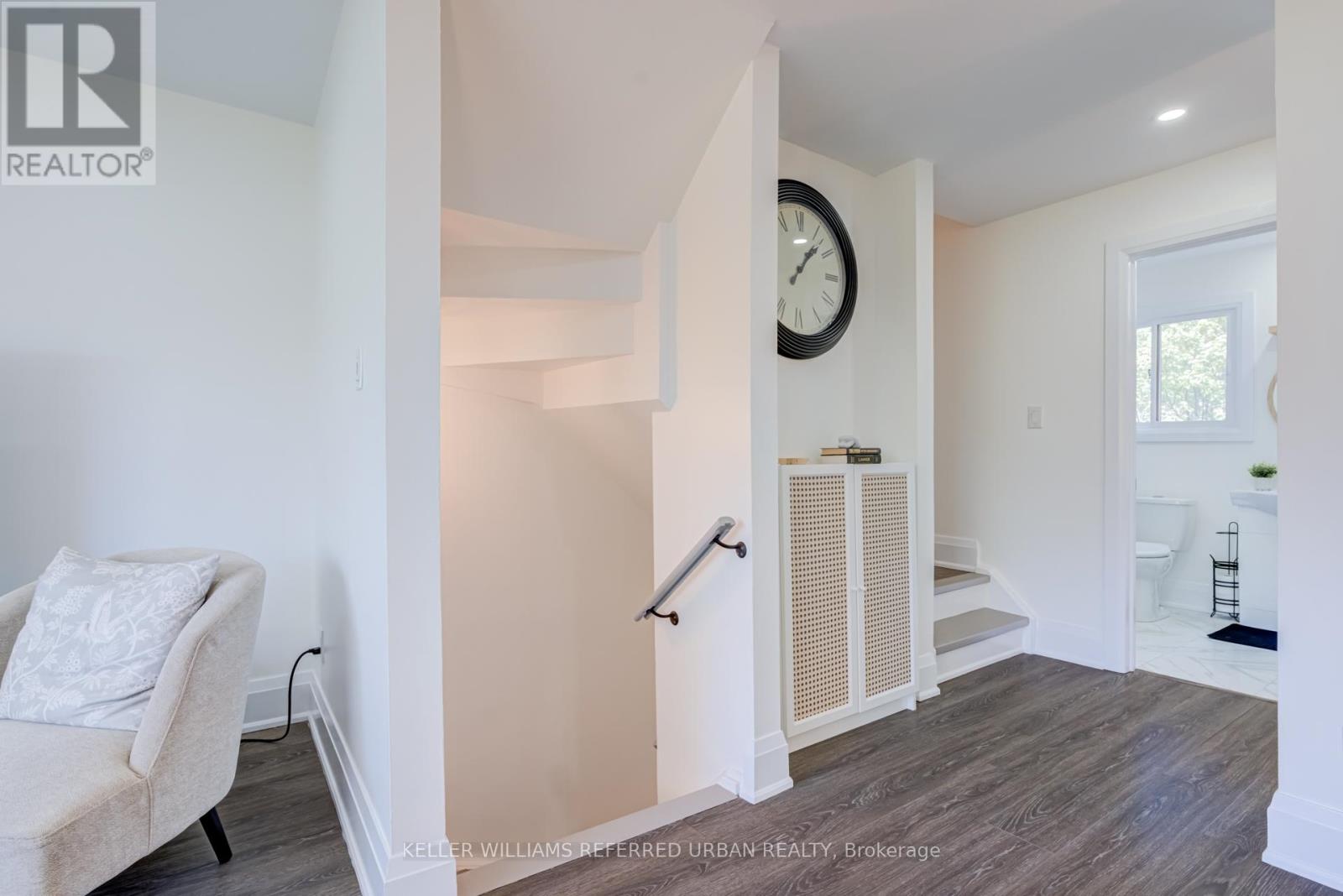 6540 Falconer Drive, Mississauga, Ontario  L5N 1M1 - Photo 11 - W13208506