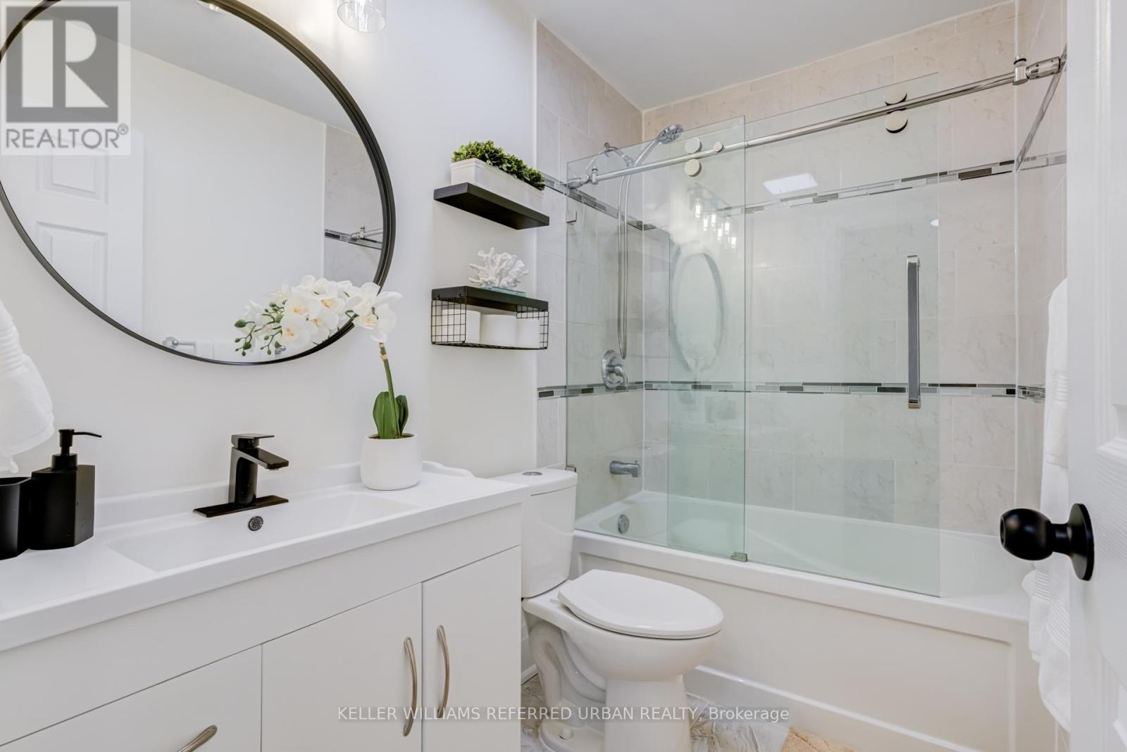6540 Falconer Drive, Mississauga, Ontario  L5N 1M1 - Photo 37 - W13208506